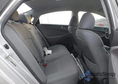 2013 Hyundai Sonata Gls z USA, uszkodzony, nr VIN 5NPEB4AC9DH692073